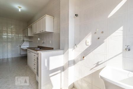 Apartamento à venda com 66m², 2 quartos e 1 vaga Apartamento à venda com 66m², 2 quartos e 1 vagaCozinha e Área de Serviço