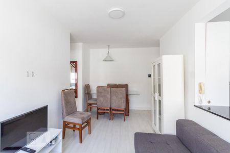 Sala de apartamento para alugar com 1 quarto, 50m² em Petrópolis, Porto Alegre