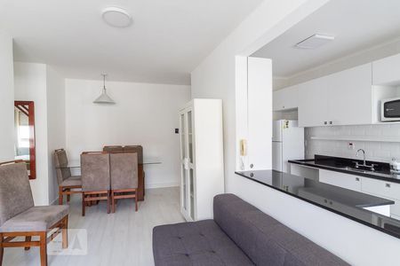 Sala de apartamento para alugar com 1 quarto, 50m² em Petrópolis, Porto Alegre