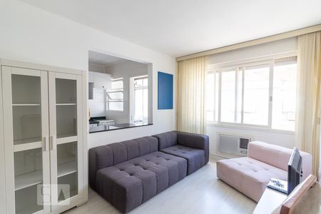 Sala de apartamento para alugar com 1 quarto, 50m² em Petrópolis, Porto Alegre