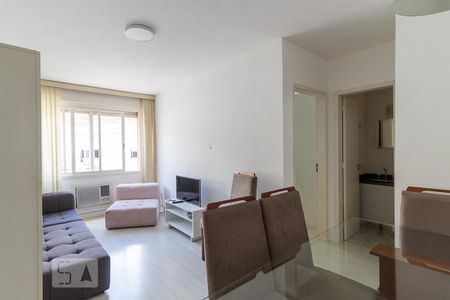 Sala de apartamento para alugar com 1 quarto, 50m² em Petrópolis, Porto Alegre