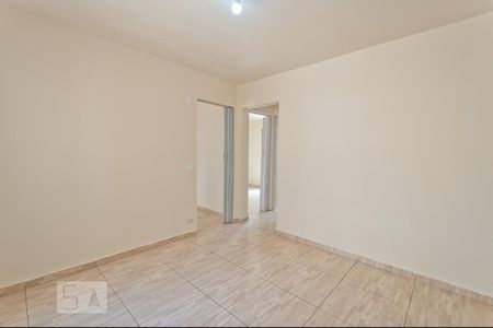 Sala de apartamento para alugar com 2 quartos, 50m² em Vila Sílvia, São Paulo