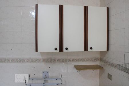 Apartamento para alugar com 47m², 1 quarto e 1 vagaCozinha - Armários