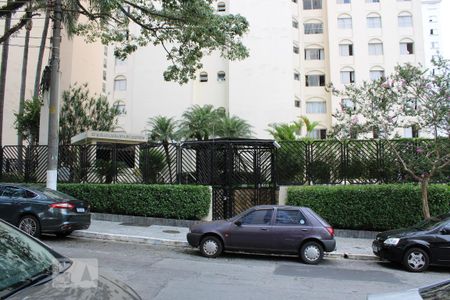 Apartamento para alugar com 47m², 1 quarto e 1 vagaFachada