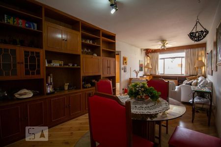 Apartamento à venda com 75m², 2 quartos e 1 vagaSala de Jantar