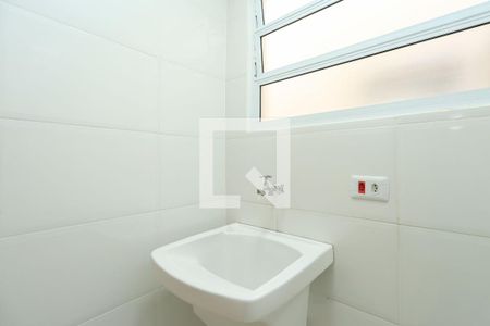 Casa de condomínio para alugar com 35m², 1 quarto e sem vaga Casa de condomínio para alugar com 35m², 1 quarto e sem vagaÁrea de Serviço