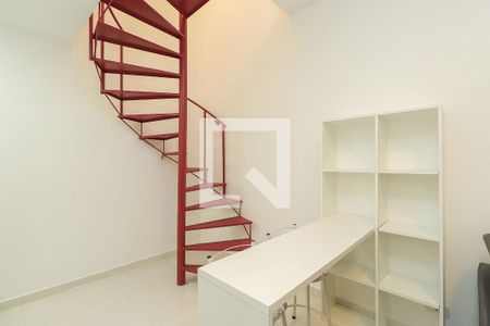 Sala de casa de condomínio para alugar com 1 quarto, 35m² em Vila Dom Pedro I, São Paulo