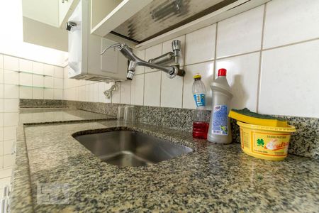 Casa à venda com 150m², 3 quartos e 2 vagas Casa à venda com 150m², 3 quartos e 2 vagasCozinha