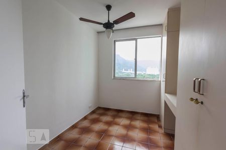 Quarto 1 de apartamento à venda com 3 quartos, 58m² em Jacarepaguá, Rio de Janeiro