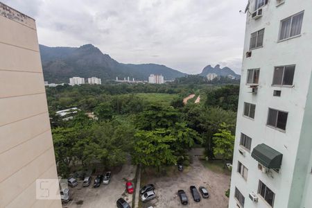 Quarto 1 Vista janela de apartamento à venda com 3 quartos, 58m² em Jacarepaguá, Rio de Janeiro