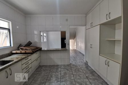 Casa à venda com 149m², 3 quartos e 2 vagasCozinha