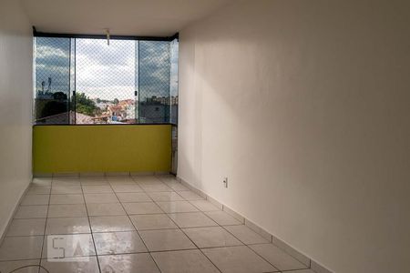 Sala de apartamento para alugar com 3 quartos, 49m² em Guará I, Brasília