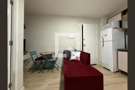 Sala/cozinha de kitnet/studio para alugar com 1 quarto, 28m² em Sé, São Paulo