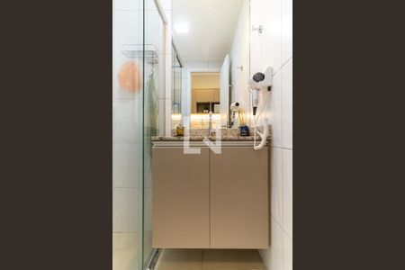 Banheiro - Armário de kitnet/studio à venda com 1 quarto, 21m² em Centro Histórico de São Paulo, São Paulo