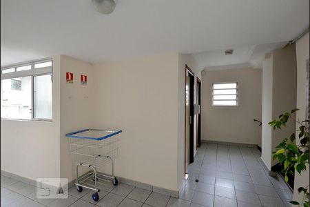 Apartamento à venda com 54m², 1 quarto e sem vaga Apartamento à venda com 54m², 1 quarto e sem vagaArea Comum