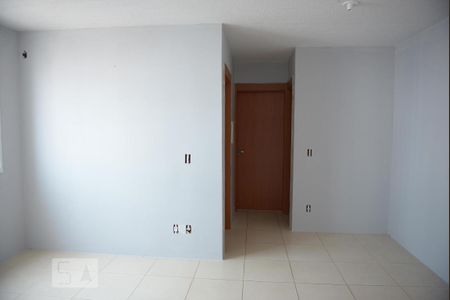 Sala de apartamento à venda com 2 quartos, 44m² em Olaria, Canoas