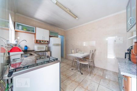 Casa à venda com 150m², 2 quartos e 2 vagasCozinha