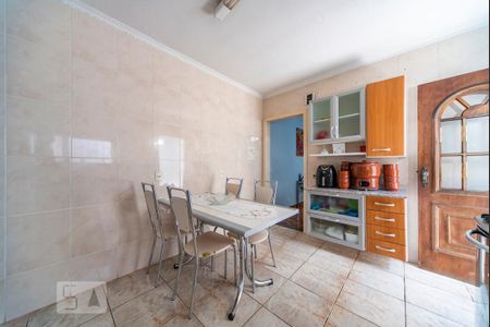 Casa à venda com 150m², 2 quartos e 2 vagasCozinha