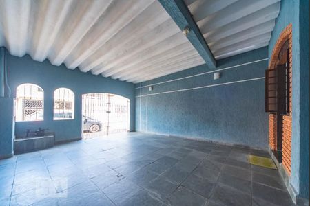 Casa à venda com 150m², 2 quartos e 2 vagasGaragem