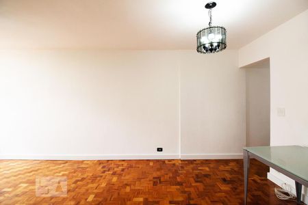 Sala de apartamento para alugar com 3 quartos, 88m² em Liberdade, São Paulo
