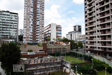 Vista do quarto 1  de apartamento para alugar com 3 quartos, 88m² em Liberdade, São Paulo