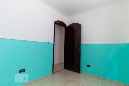 Quarto 1 de casa para alugar com 2 quartos, 85m² em Jardim Tietê, São Paulo