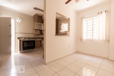 Casa para alugar com 180m², 3 quartos e 2 vagasCozinha