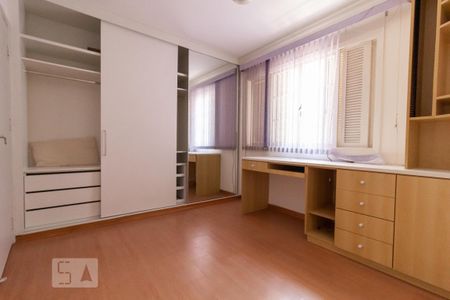 Quarto 1 de casa para alugar com 3 quartos, 180m² em Granja Julieta, São Paulo
