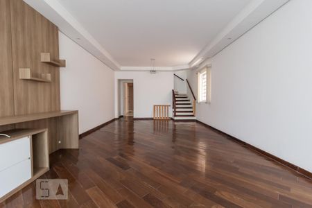 Sala de casa para alugar com 3 quartos, 180m² em Granja Julieta, São Paulo