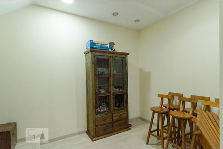 Sala de casa à venda com 4 quartos, 250m² em Planalto Paulista, São Paulo