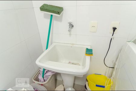 Casa à venda com 250m², 4 quartos e 5 vagasLavanderia