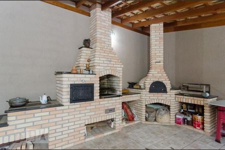 Casa à venda com 250m², 4 quartos e 5 vagasÁrea comum - Churrasqueira