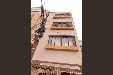 Apartamento para alugar com 83m², 1 quarto e sem vagaFachada