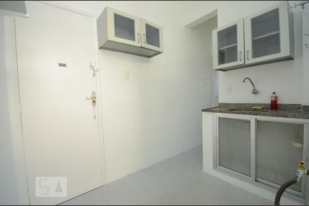 Apartamento à venda com 60m², 2 quartos e sem vagaCozinha