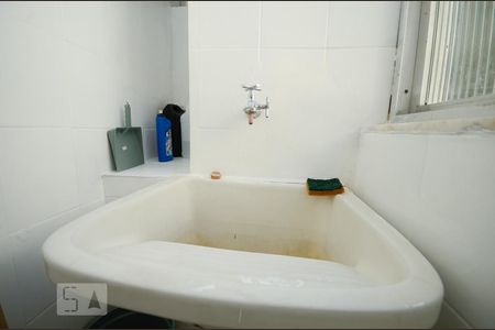 Apartamento à venda com 60m², 2 quartos e sem vagaÁrea de Serviço