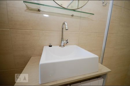 Apartamento à venda com 60m², 2 quartos e sem vagaPia