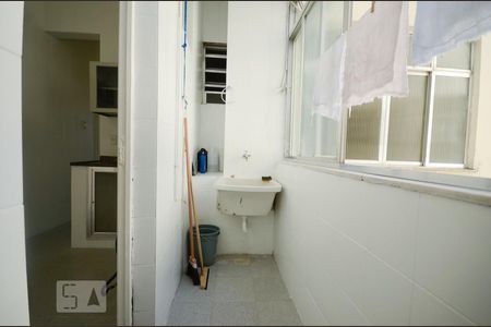 Apartamento à venda com 60m², 2 quartos e sem vagaÁrea de Serviço