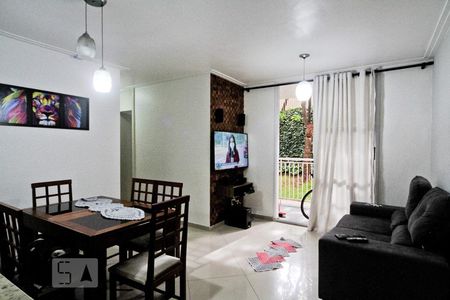 Sala de apartamento à venda com 3 quartos, 70m² em Vila Pereira Cerca, São Paulo