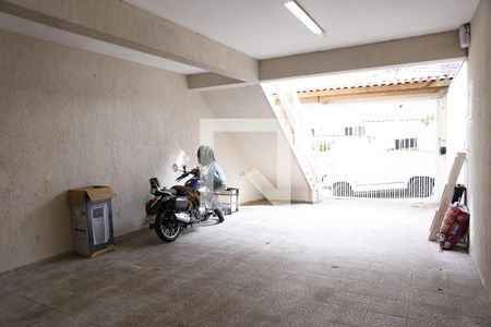 Casa para alugar com 300m², 3 quartos e 4 vagasGaragem