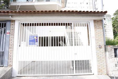 Casa para alugar com 300m², 3 quartos e 4 vagasFachada