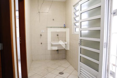 Casa para alugar com 300m², 3 quartos e 4 vagasÁrea de Serviço