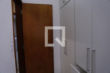 Casa para alugar com 300m², 3 quartos e 4 vagasQuarto de Serviço