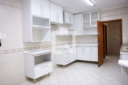 Casa para alugar com 300m², 3 quartos e 4 vagasCozinha