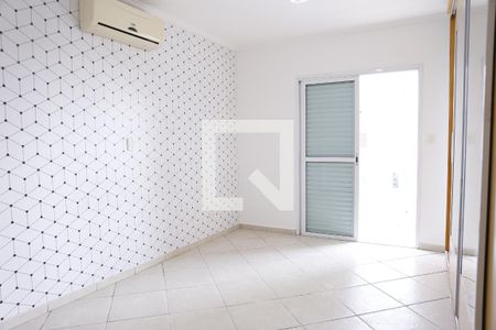 Casa para alugar com 300m², 3 quartos e 4 vagasSuíte