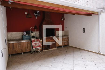 Casa para alugar com 300m², 3 quartos e 4 vagasQuintal