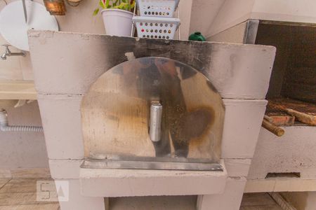 Casa à venda com 186m², 4 quartos e 2 vagasForno a Lenha