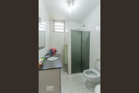 Banheiro Suíte de casa à venda com 4 quartos, 186m² em Vila Vivaldi, São Bernardo do Campo