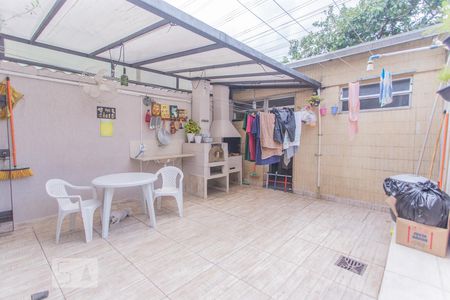 Casa à venda com 186m², 4 quartos e 2 vagasQuintal