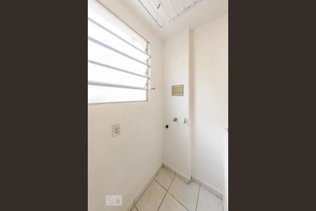 Apartamento à venda com 68m², 3 quartos e 1 vagaÁrea de Serviço