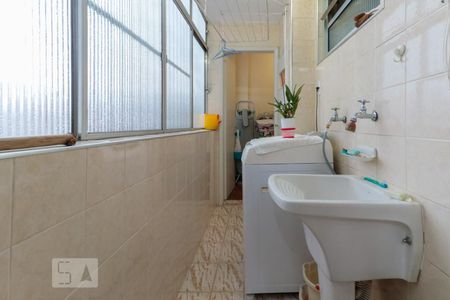 Apartamento à venda com 72m², 2 quartos e 1 vaga Apartamento à venda com 72m², 2 quartos e 1 vagaÁrea de serviço